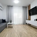 Gabi - Chic With Parking Close To Veranda Mall Apartman