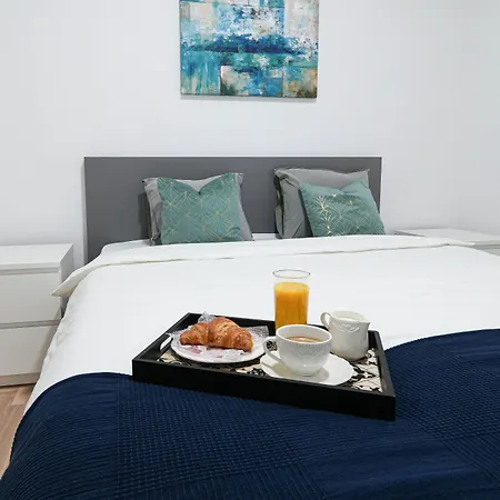 Apartament Gabi - Chic With Parking Close To Veranda Mall *