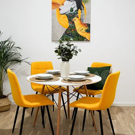 Gabi - Chic With Parking Close To Veranda Mall 부쿠레슈티