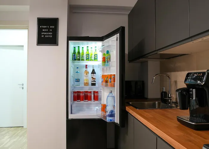 Gabi - Chic With Parking Close To Veranda Mall Apartman *