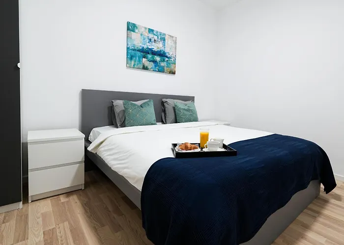 Gabi - Chic With Parking Close To Veranda Mall Bukarest