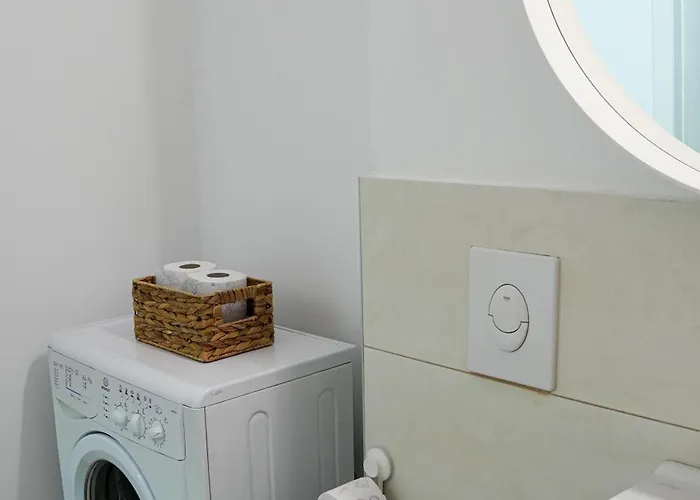 Appartement Gabi - Chic With Parking Close To Veranda Mall
