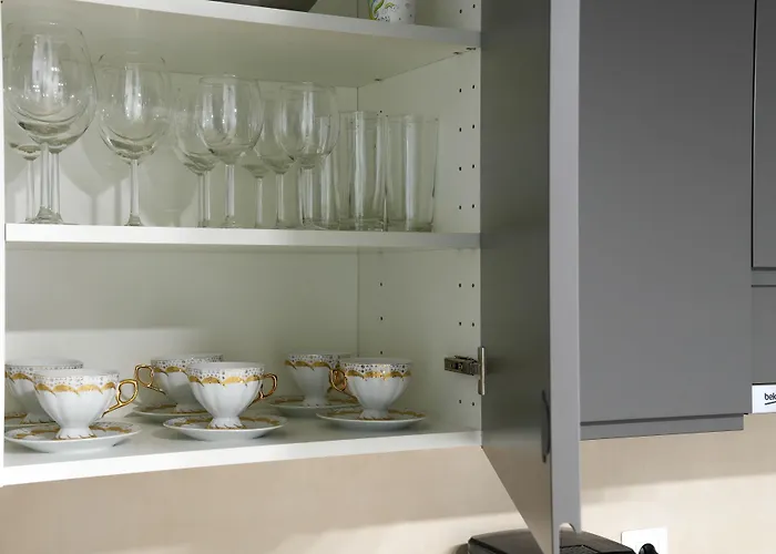 Gabi - Chic With Parking Close To Veranda Mall Bukarest