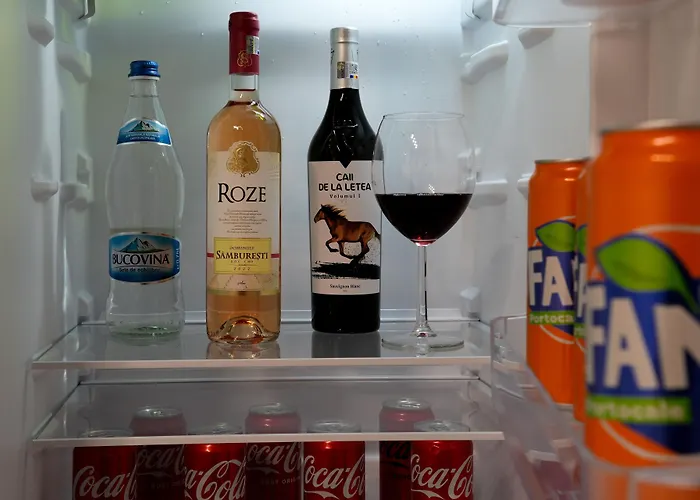 Gabi - Chic With Parking Close To Veranda Mall Bukarest