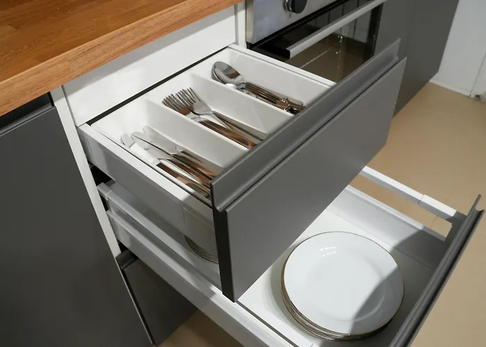 Gabi - Chic With Parking Close To Veranda Mall *