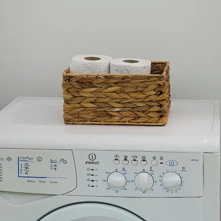 Apartament Gabi - Chic With Parking Close To Veranda Mall Bucureşti