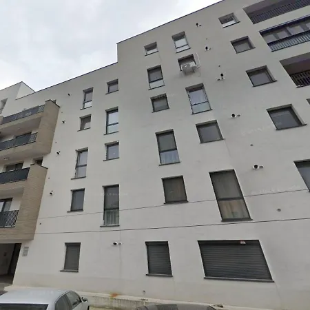 Gabi - Chic With Parking Close To Veranda Mall * בוקרשט